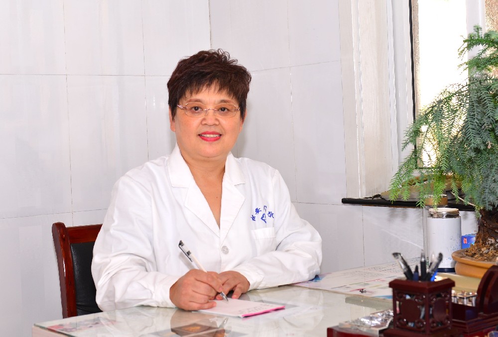 外(wài)陰發白(bái)是(shì)怎麽回事(shì)？